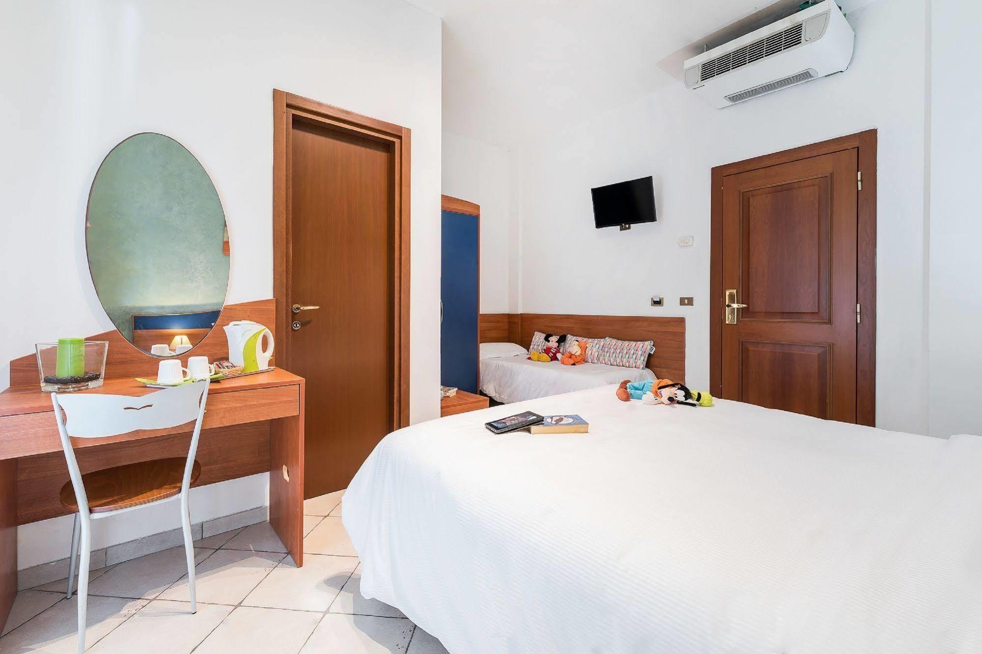 Hotel La Villetta Fiumicino Zewnętrze zdjęcie